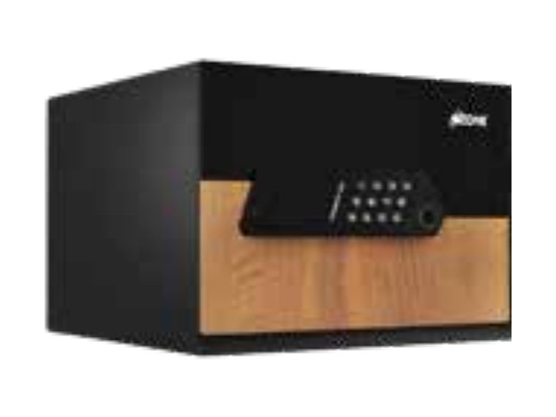 Ozone Sekura Life-16 safe with wood finish